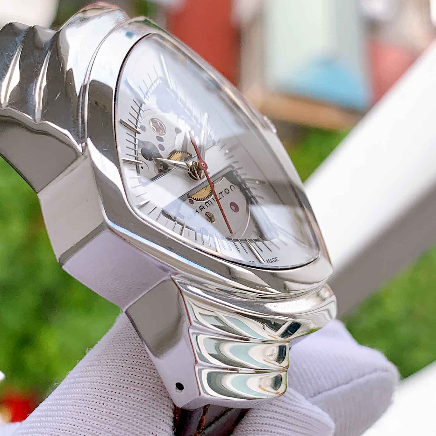 Hamilton Ventura H24515551 Used